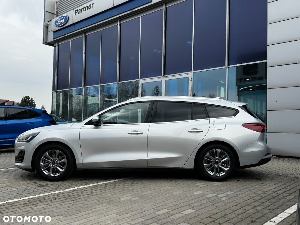 Ford Focus - 8