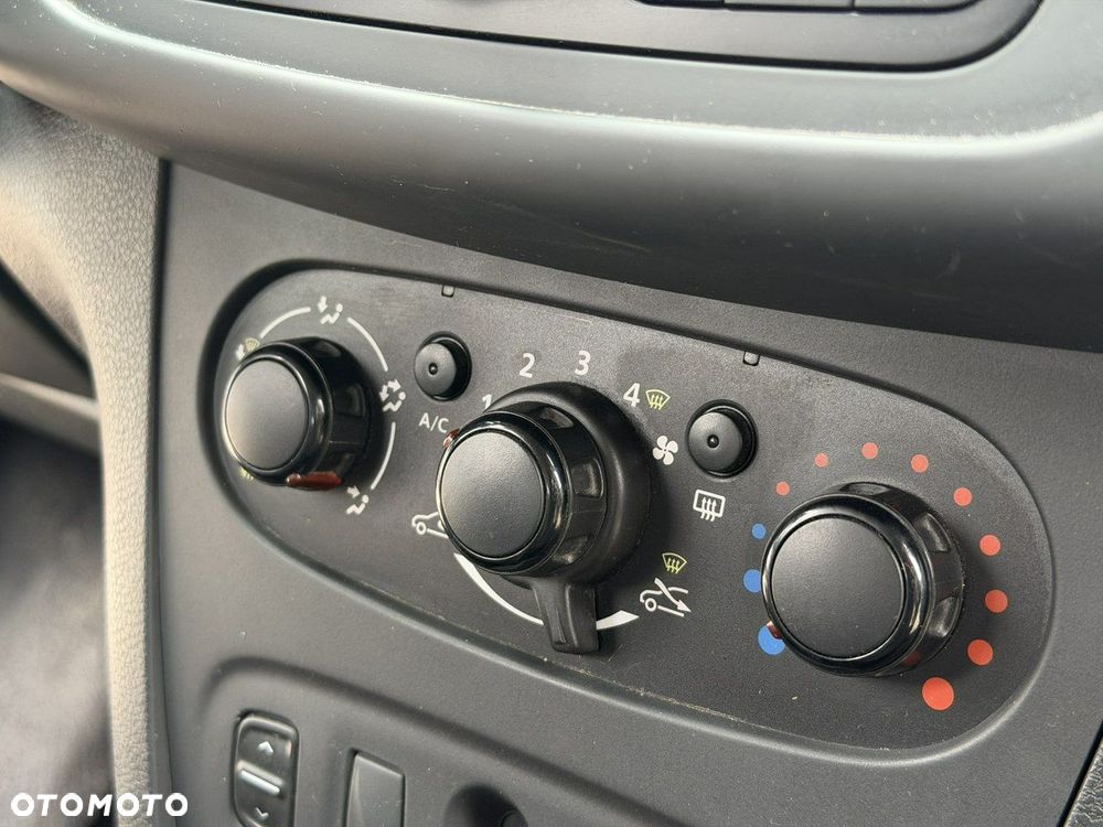 Dacia Logan - 13