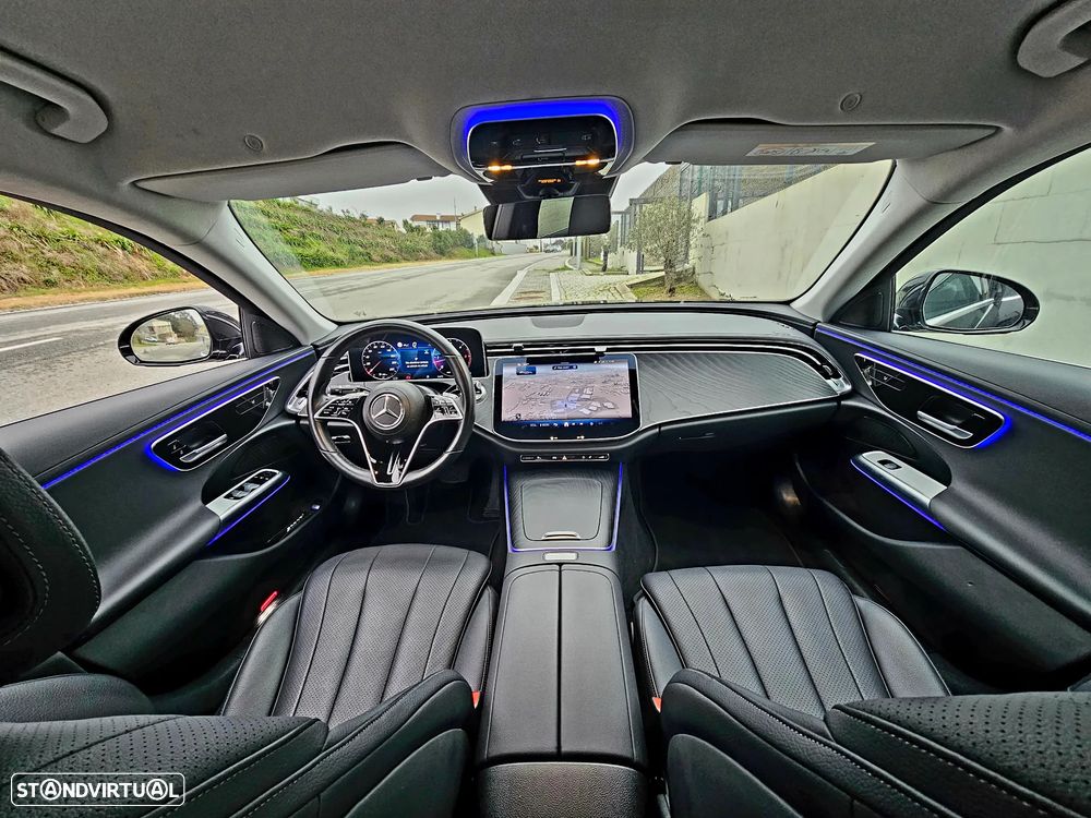 Mercedes-Benz E 220 - 15