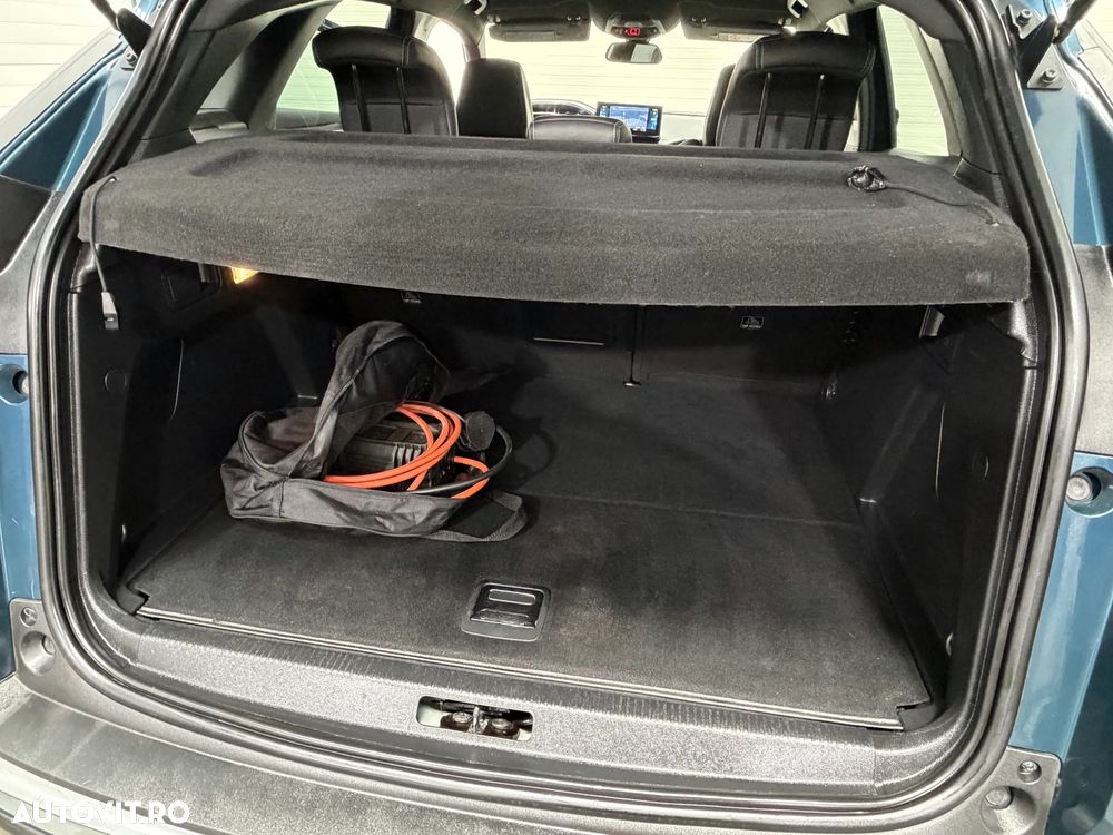 Peugeot 3008 PHEV 300 EAT8 4X4 GT - 24