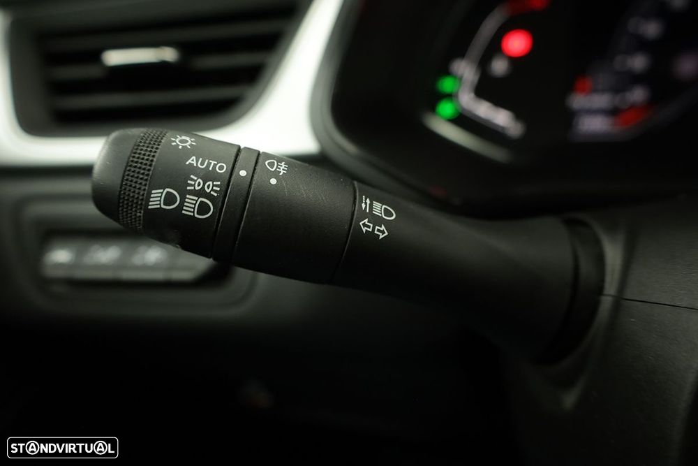Renault Captur 1.0 TCe Techno Bi-Fuel - 16