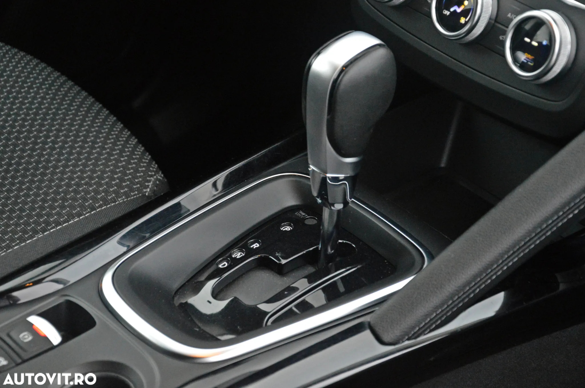 Renault Kadjar BLUE dCi EDC Zen - 26