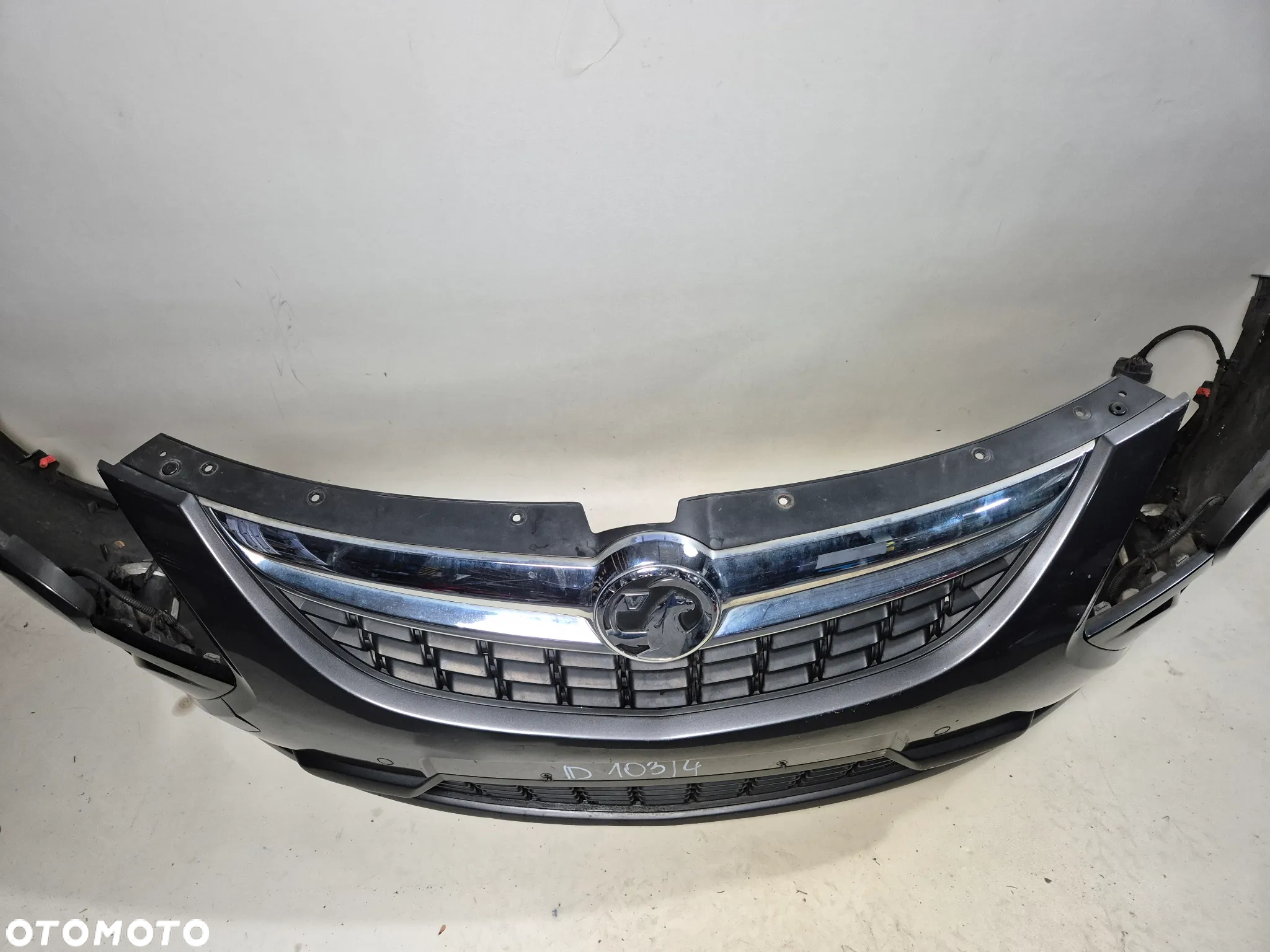 OPEL ZAFIRA C 12-16 ZDERZAK PRZEDNI Z PDC - 12