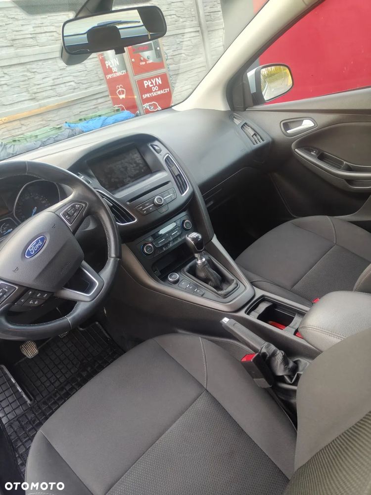 Ford Focus 1.5 TDCi ECOnetic 88g Start-Stopp-System Titanium - 19