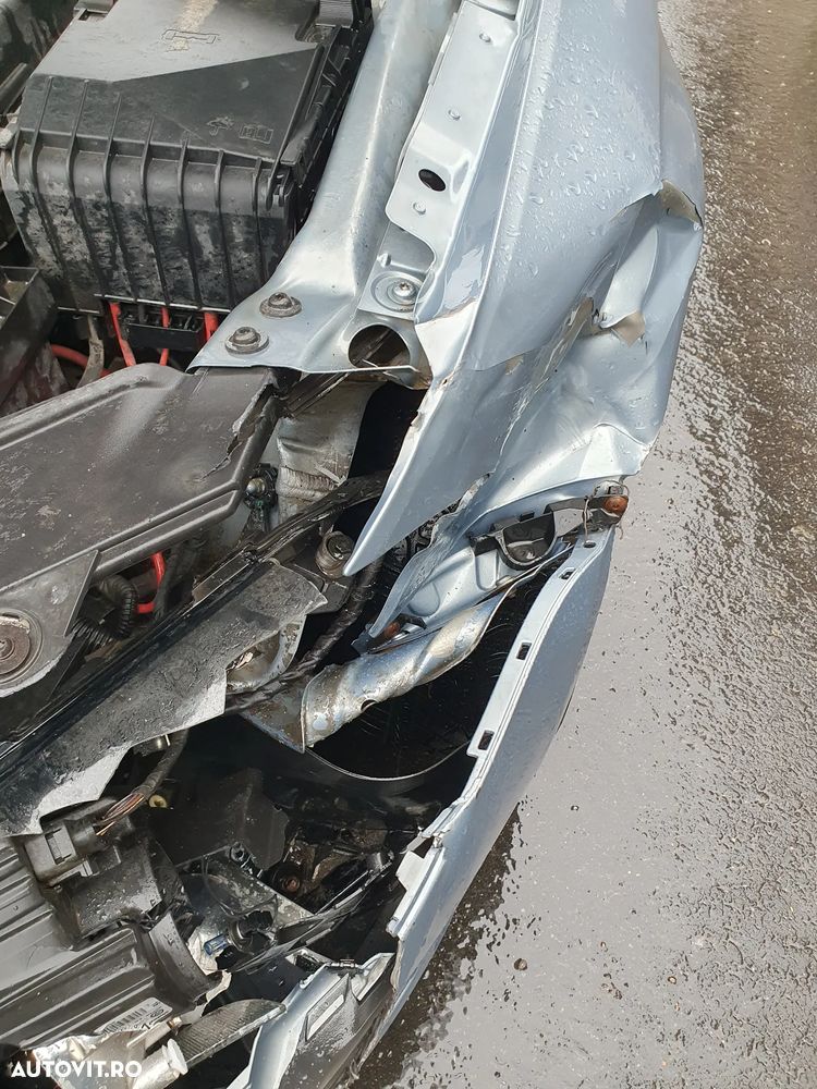 Volkswagen Passat 2.0 TDI 4Motion BlueMotion Technology Comfortline - 7