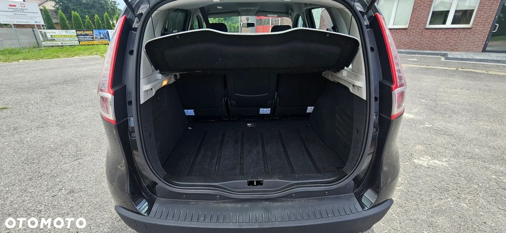 Renault Scenic - 7