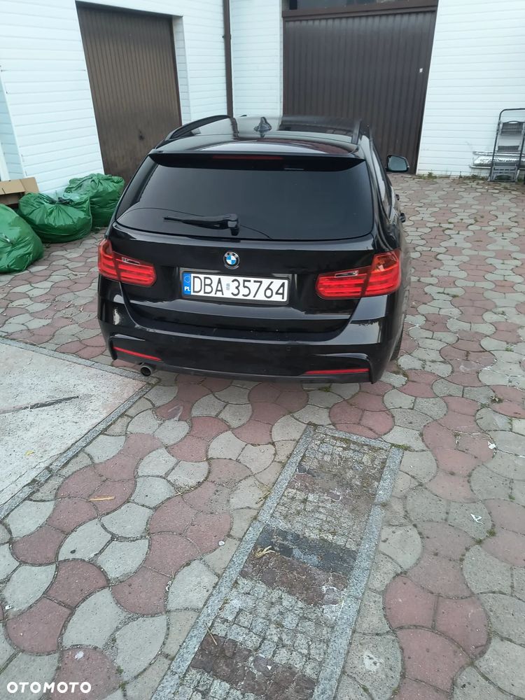 BMW Seria 3 318d xDrive M Sport - 2