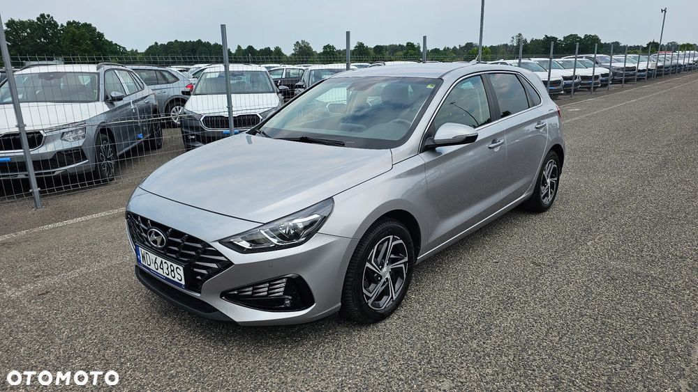Hyundai i30 1.5 DPI Smart - 1