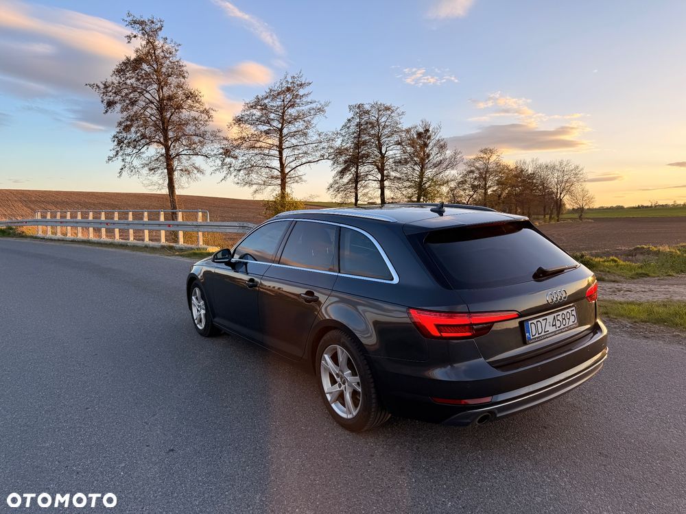 Audi A4 Avant 2.0 TDI ultra design - 3