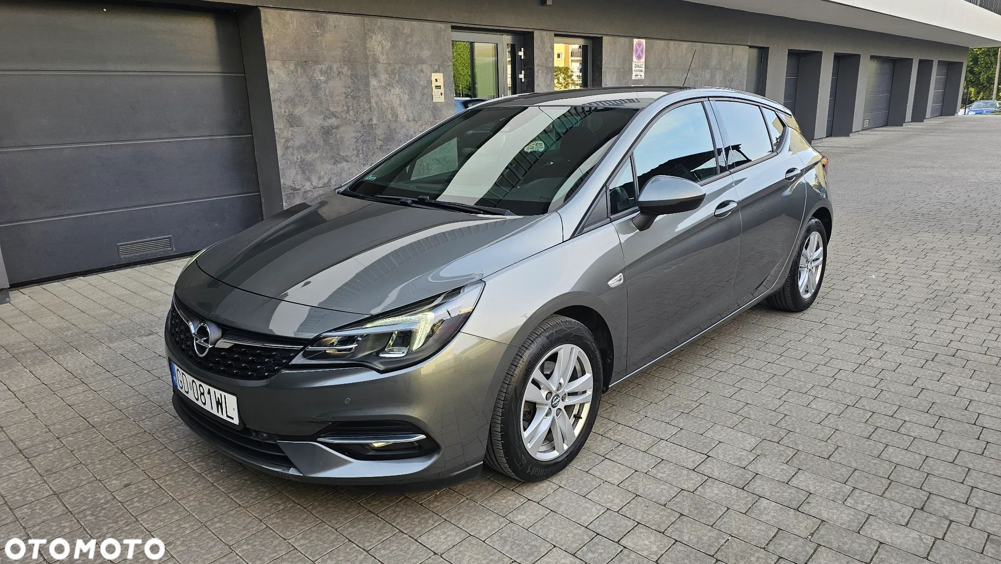 Opel Astra V 1.2 T GS Line S&S - 1