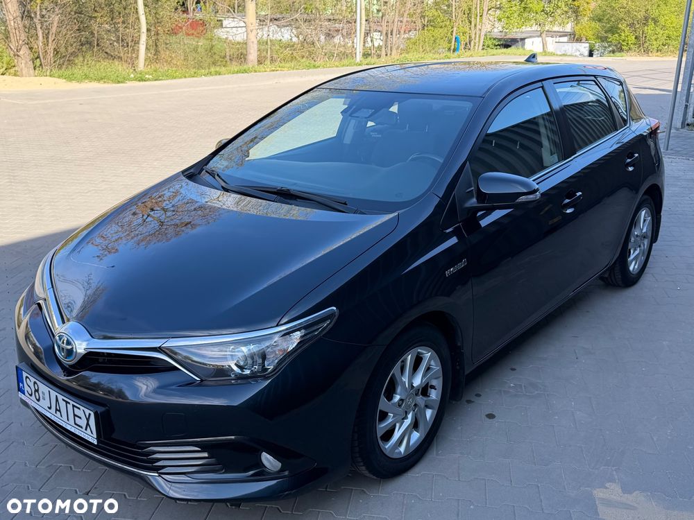 Toyota Auris - 16