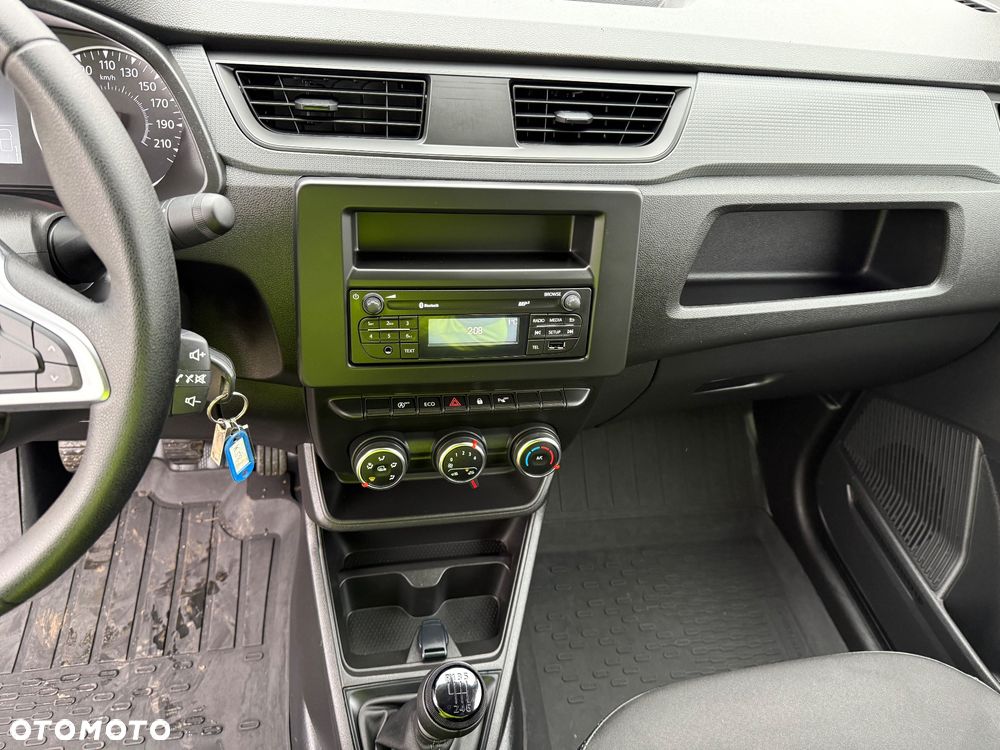 Renault Express - 11