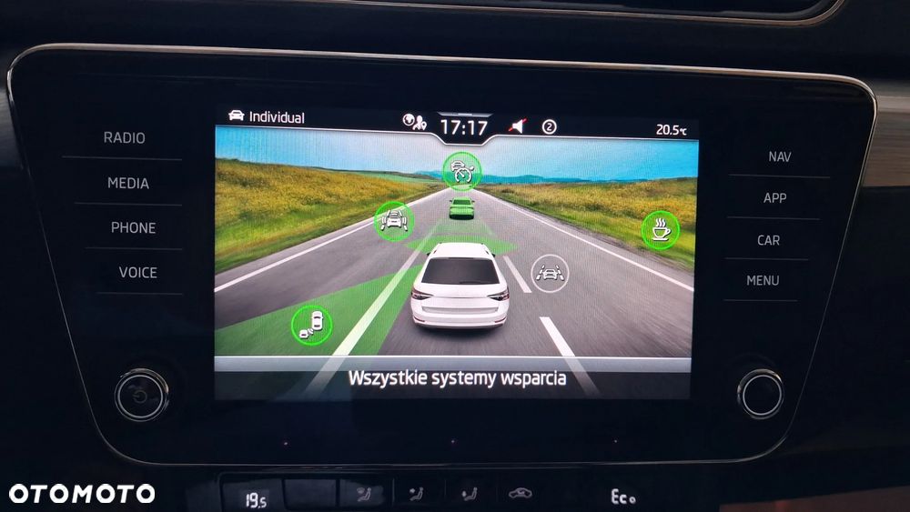 Skoda Superb 1.4 TSI Plug-In Hybrid Style DSG - 25