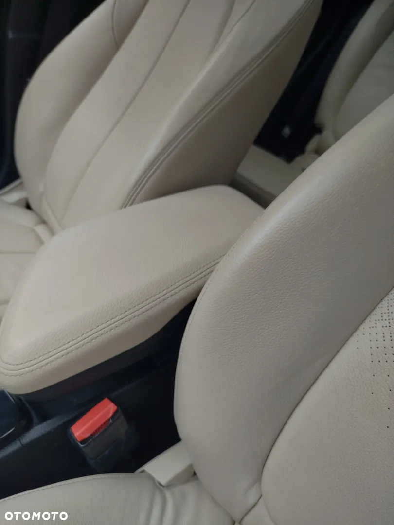 BMW X1 - 17