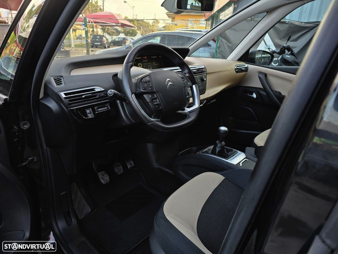 Citroën C4 Grand Picasso 1.6 e-HDi Intensive - 5