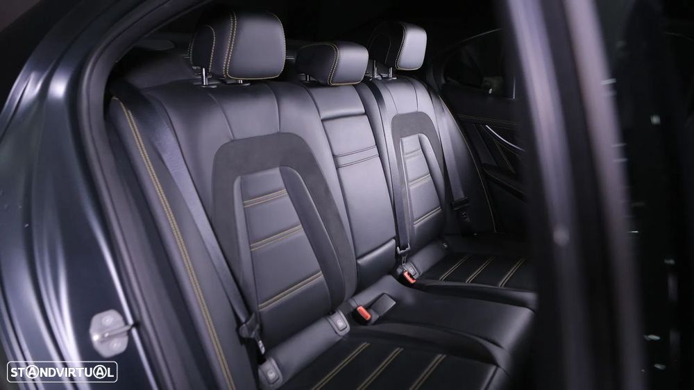 Mercedes-Benz E 63 AMG S 4-Matic+ - 10