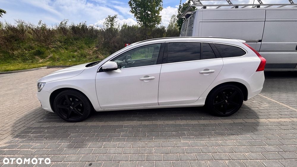 Volvo V60 - 1