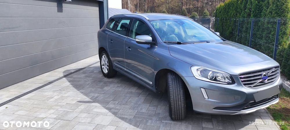 Volvo XC 60 - 4