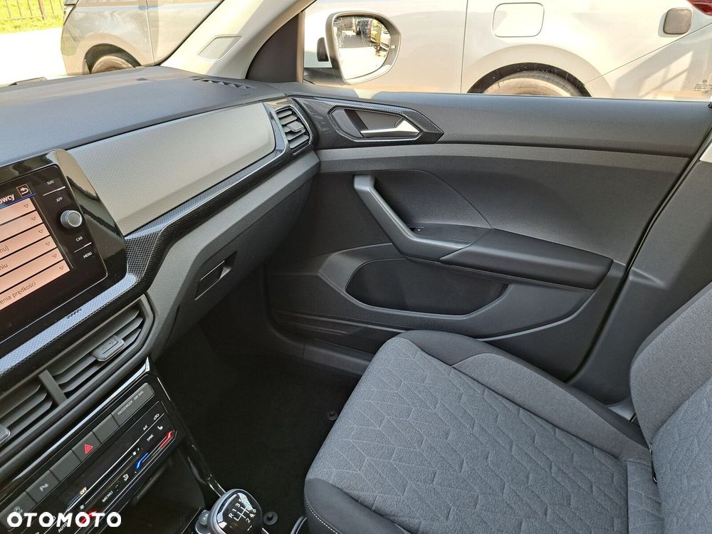 Volkswagen T-Cross 1.0 TSI Life Plus - 21