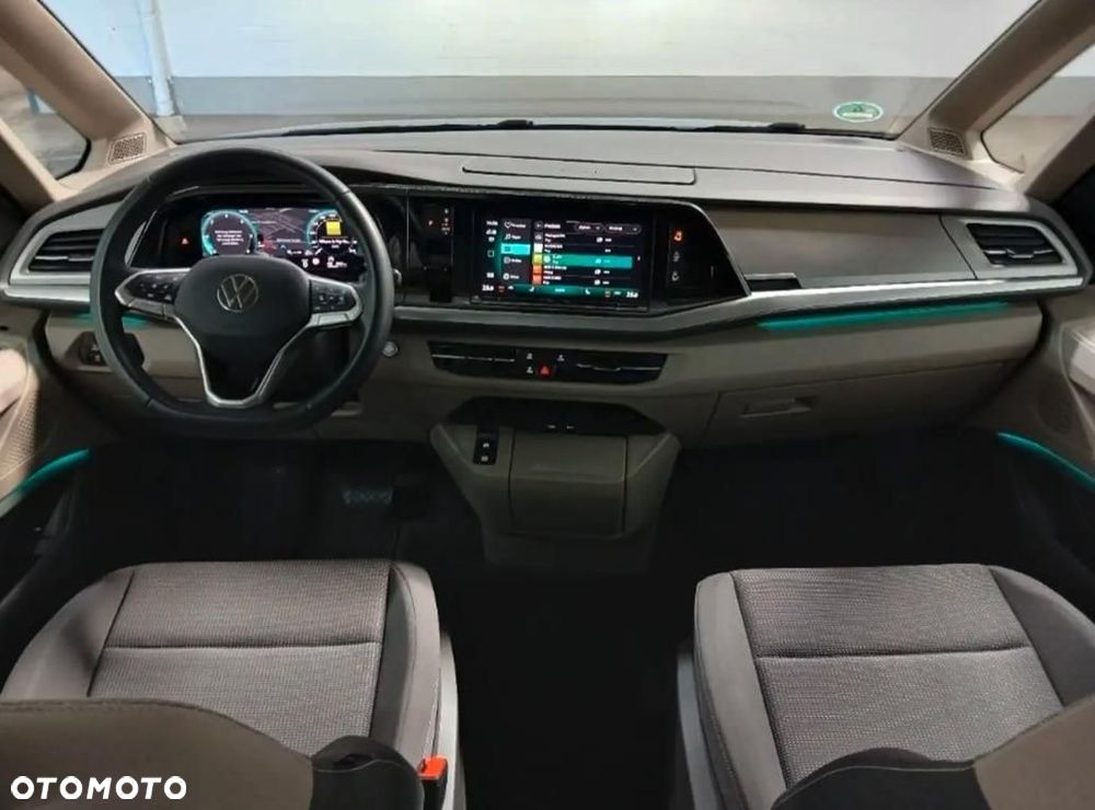 Volkswagen Multivan - 7