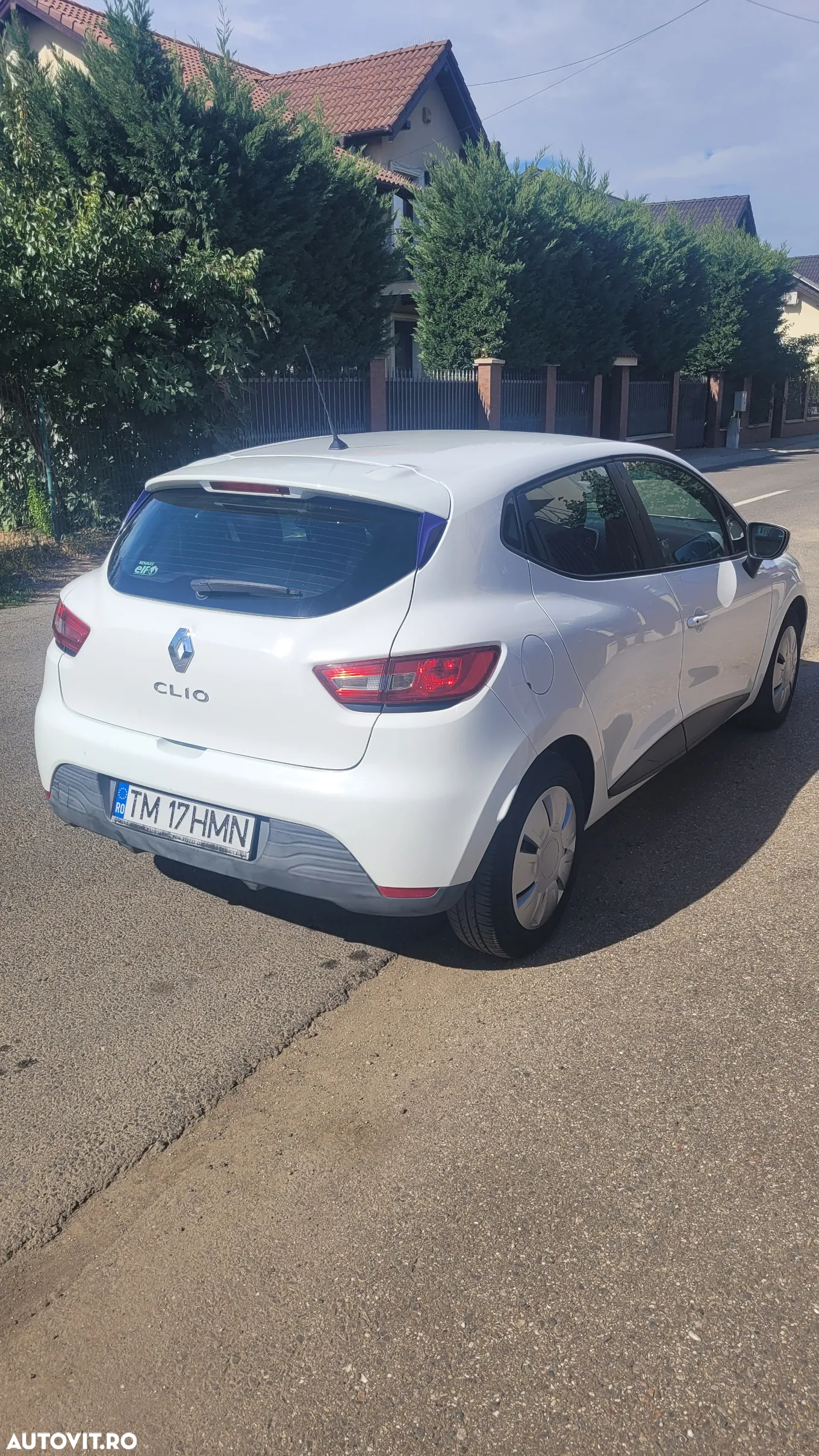 Renault Clio - 6