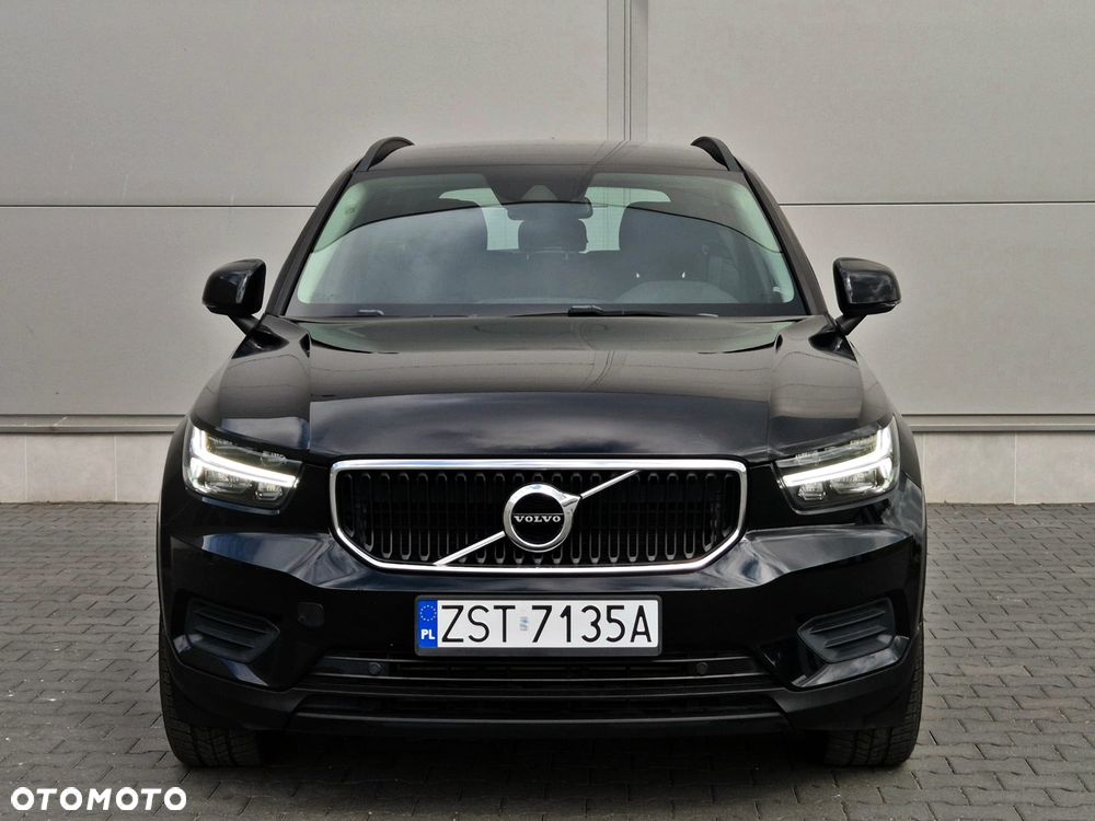 Volvo XC 40 D3 Momentum - 8