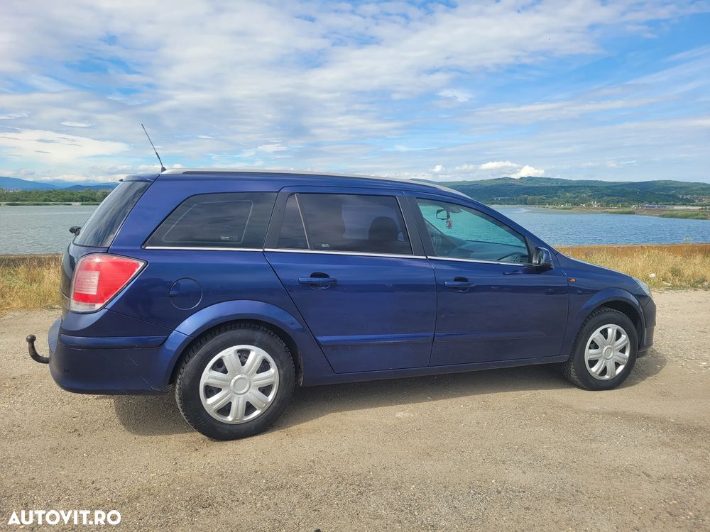 Opel Astra 1.8i Enjoy - 4