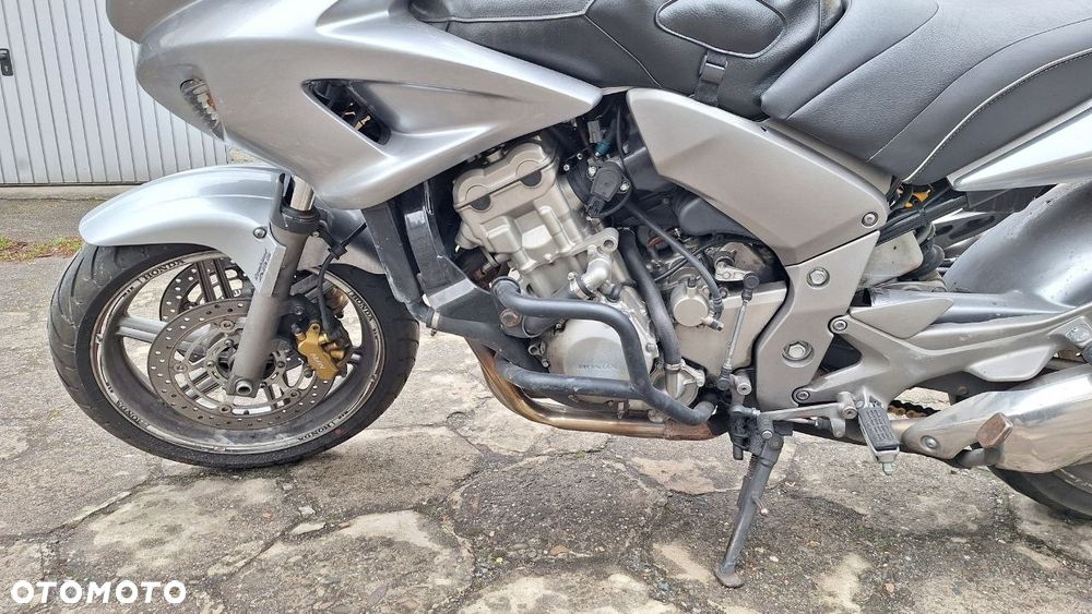 Honda CBF - 11