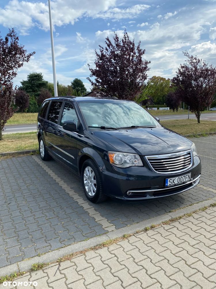Chrysler Town & Country 3.6 Limited - 1
