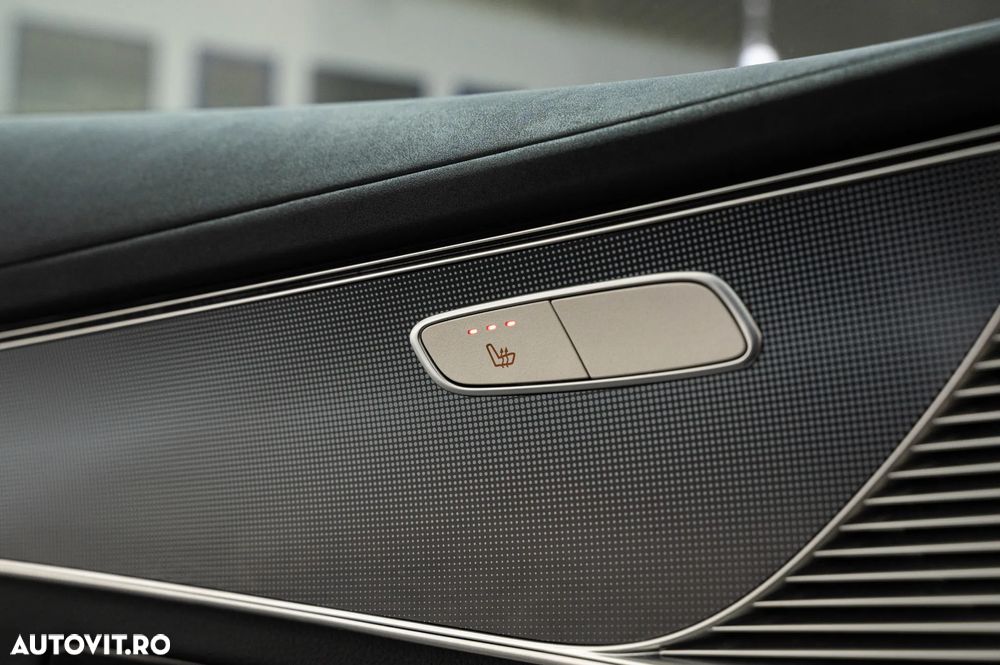 Mercedes-Benz EQC 400 4MATIC - 27