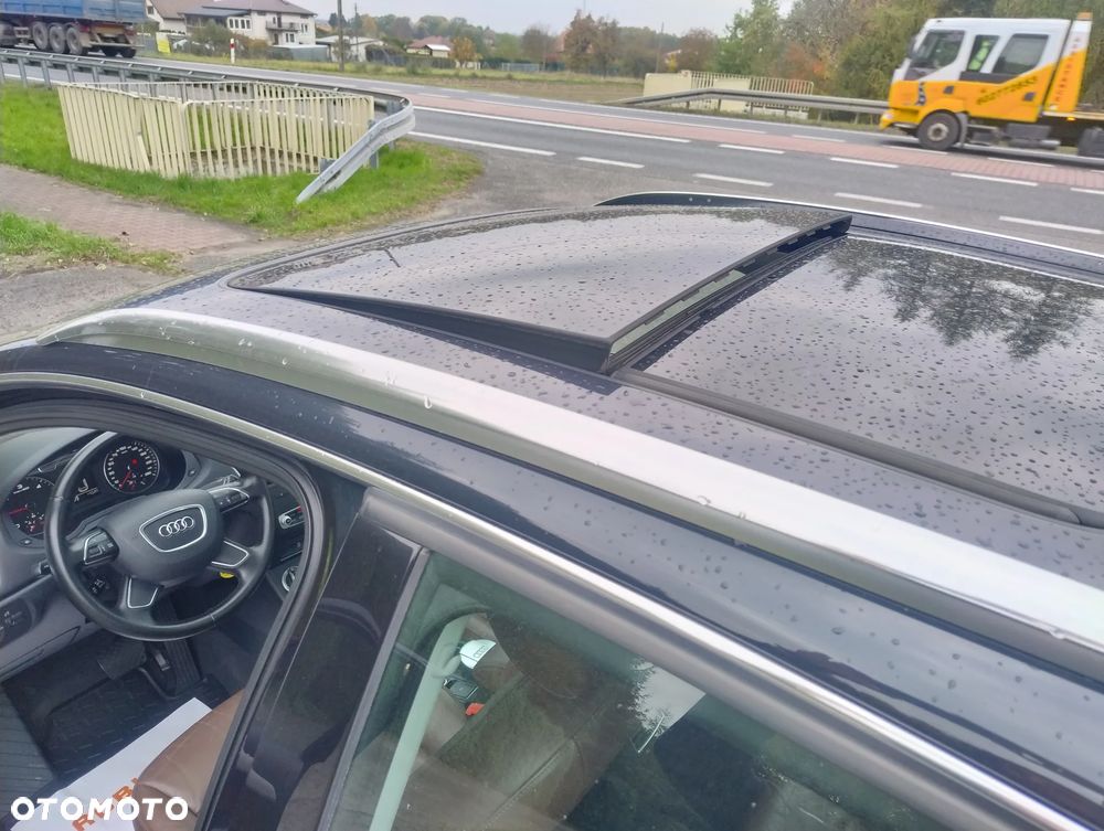 Audi Q3 2.0 TDI Quattro Edycja Specjalna S tronic - 17