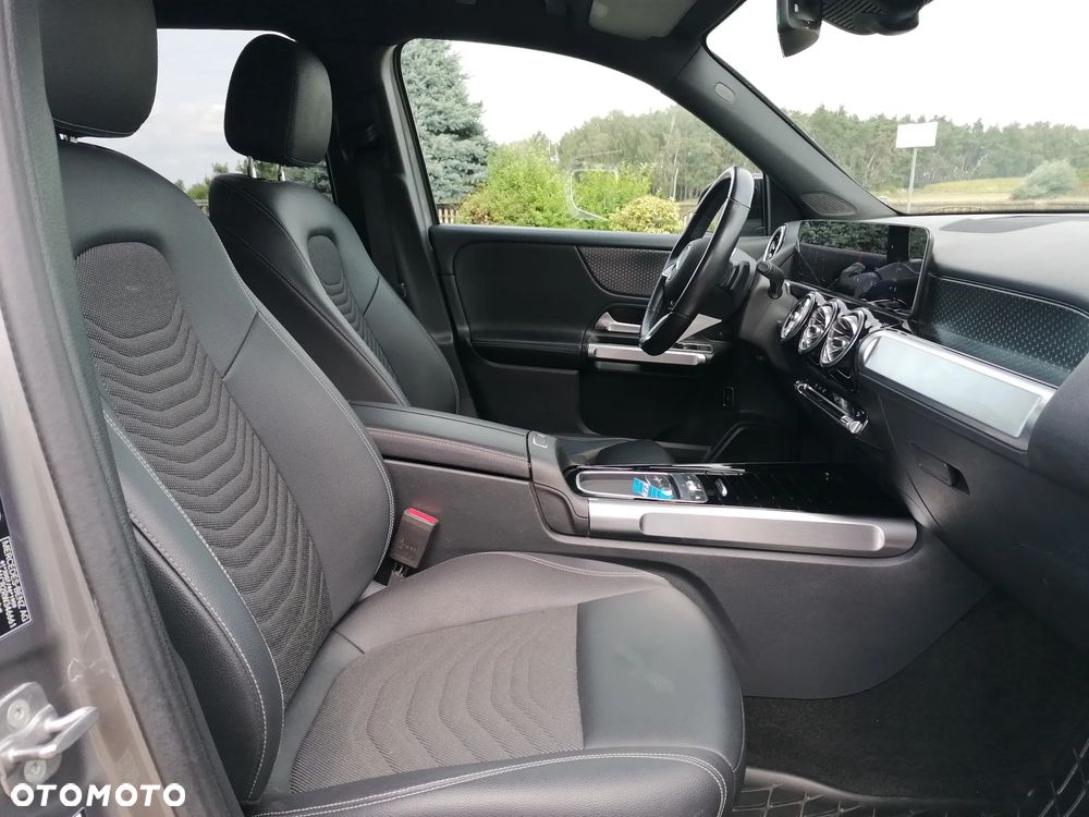 Mercedes-Benz GLB 200 d 8G-DCT AMG Line Advanced Plus - 11