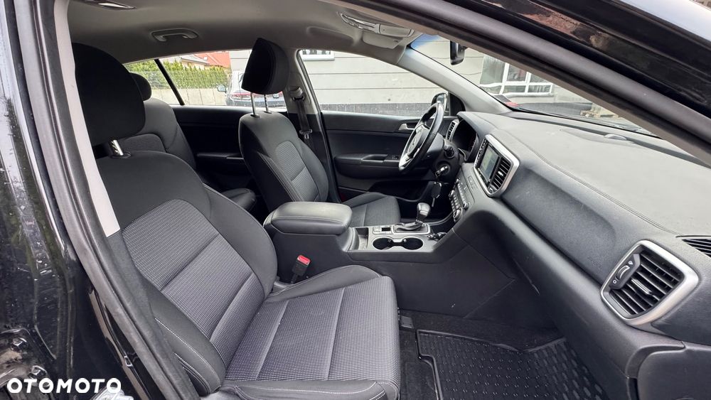 Kia Sportage 2.0 CRDI AWD Eco-Dynamics+ (48V M-H) PLATINUM - 16