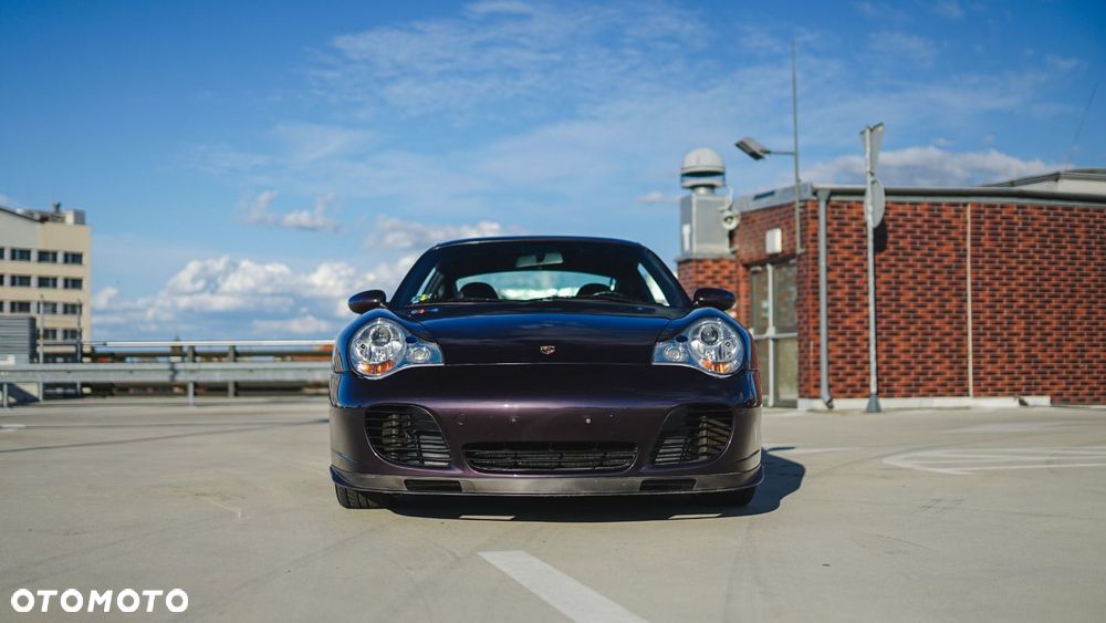 Porsche 911 - 8