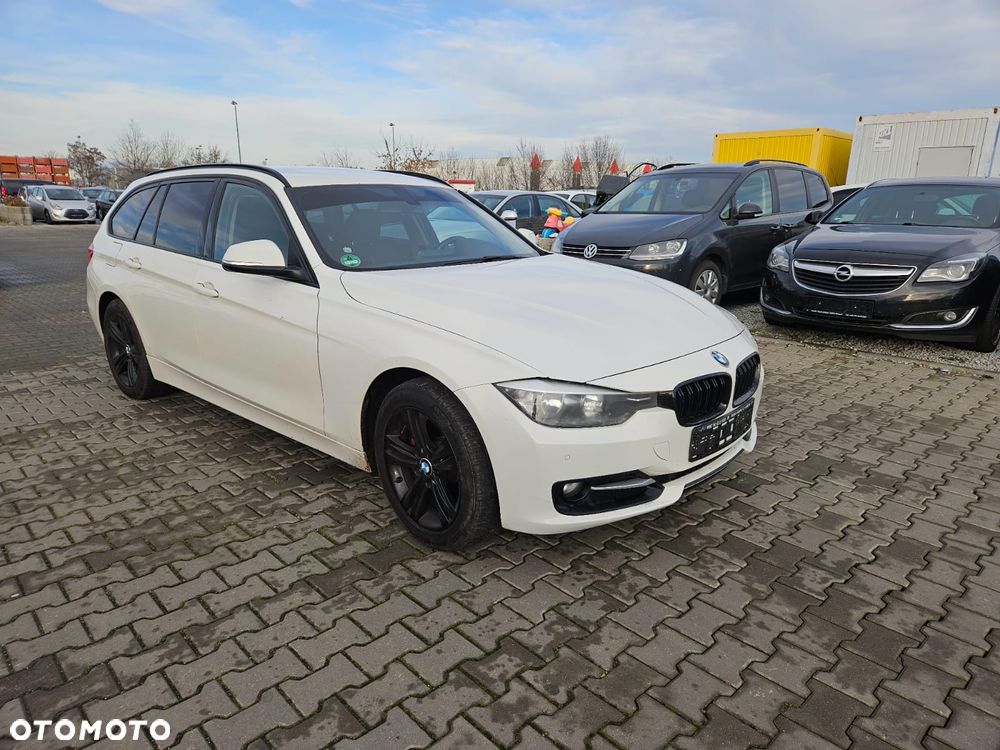 BMW Seria 3 - 18