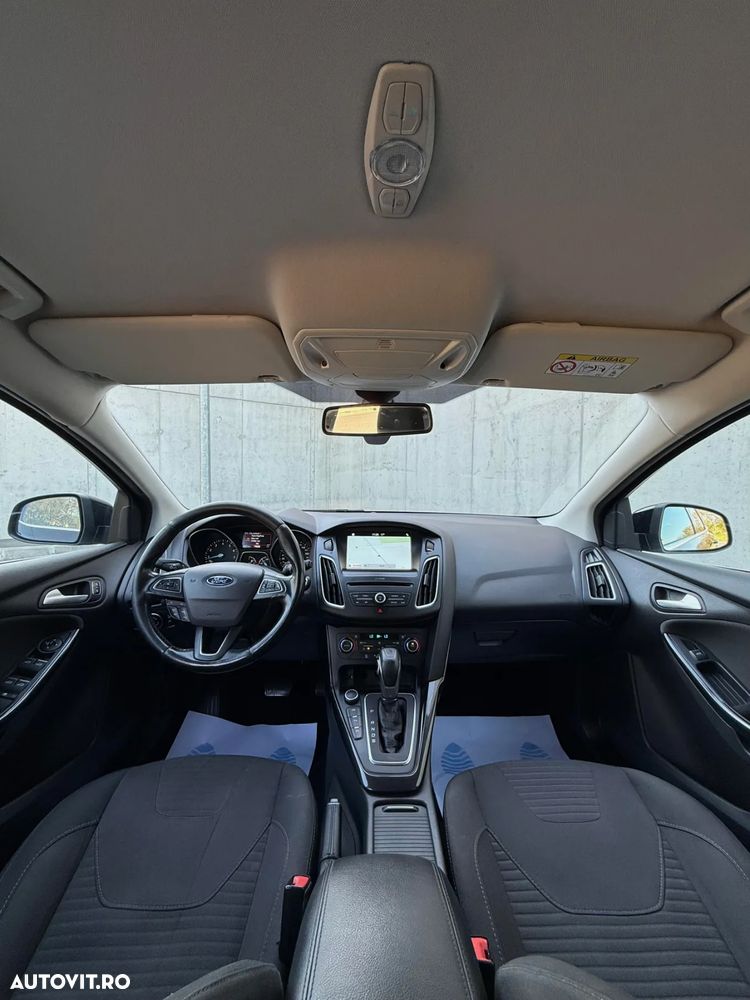 Ford Focus 1.5 Ecoboost Titanium Business - 17