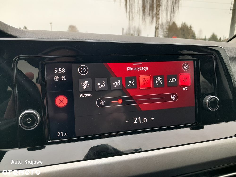 Volkswagen Golf ver-2-0-tdi-life - 22