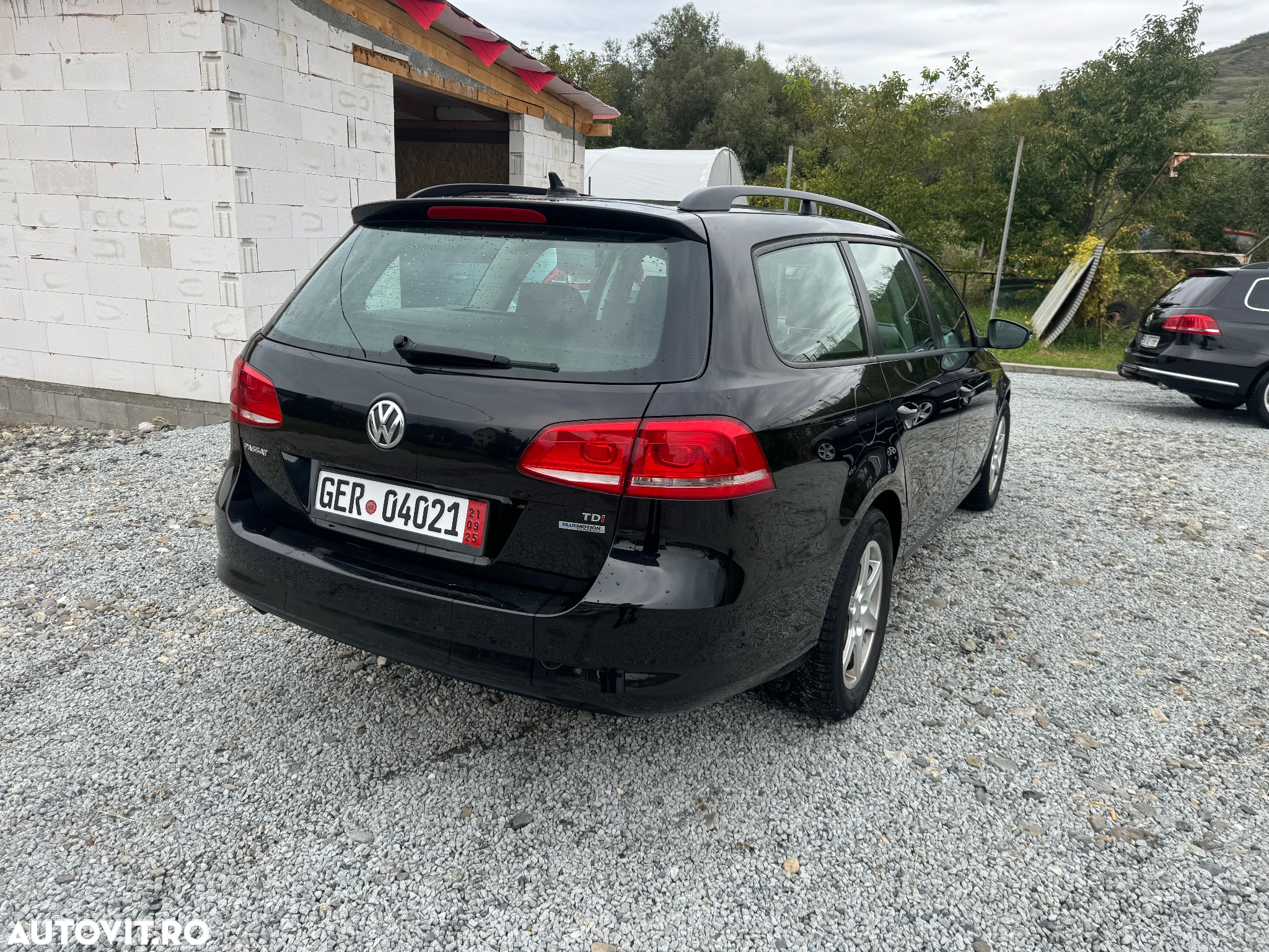 Volkswagen Passat Variant 2.0 TDI BlueMotion Technology Comfortline - 3