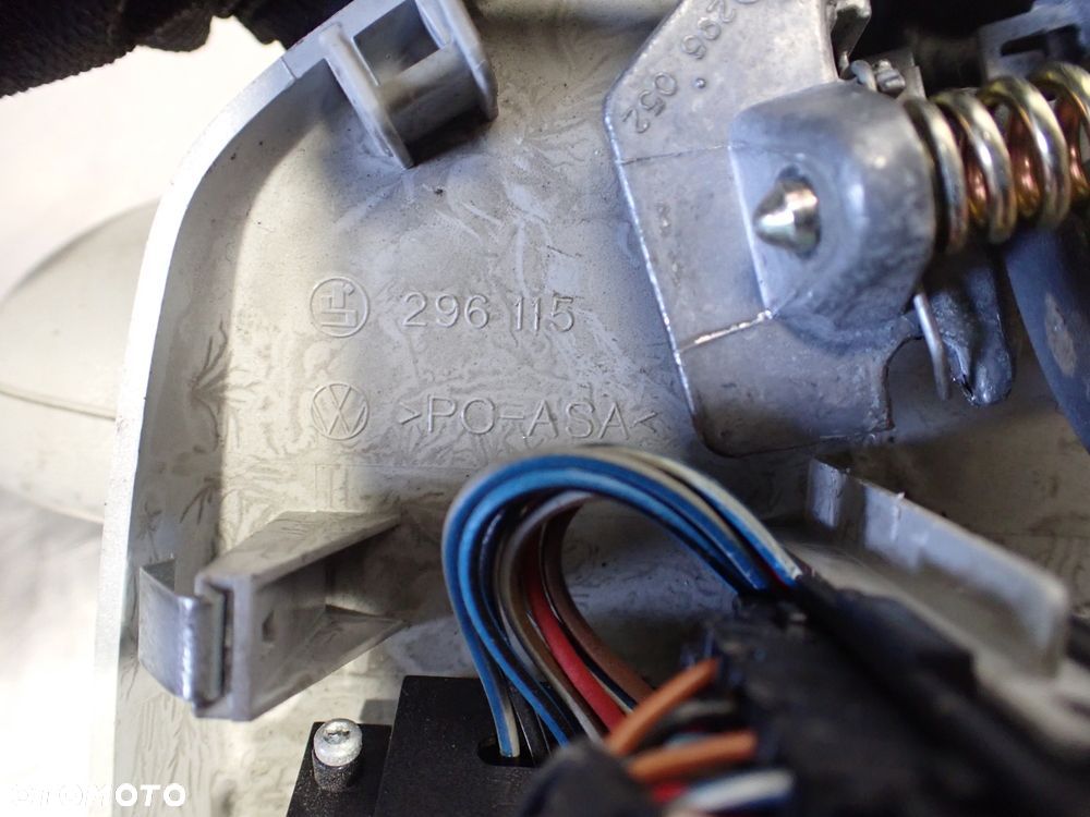 LUSTERKO WEWNĘTRZNE VOLKSWAGEN NEW BEETLE 2.0 1C0857511B - 8