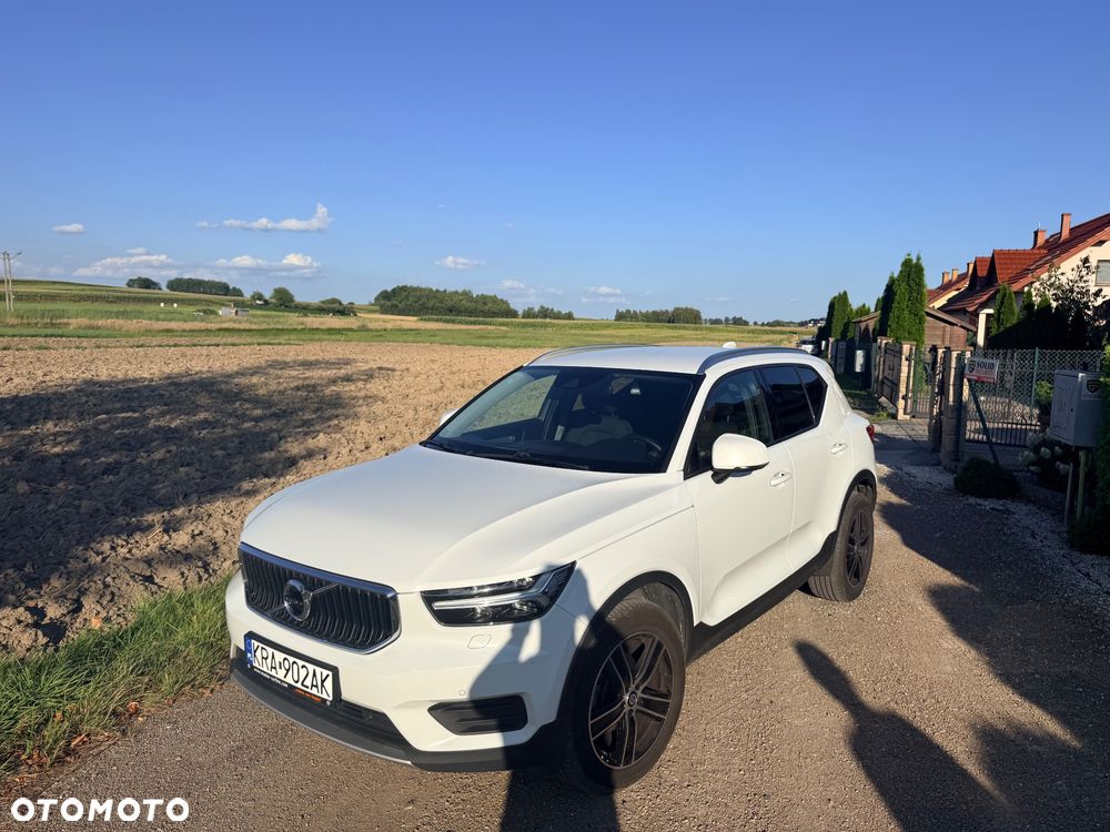 Volvo XC 40 D3 Momentum Pro - 4