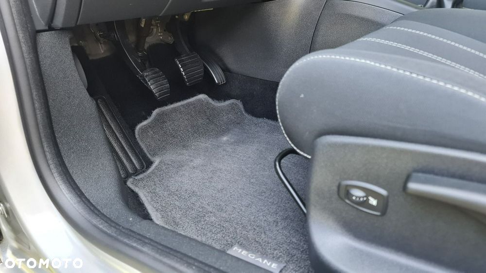 Renault Megane - 14