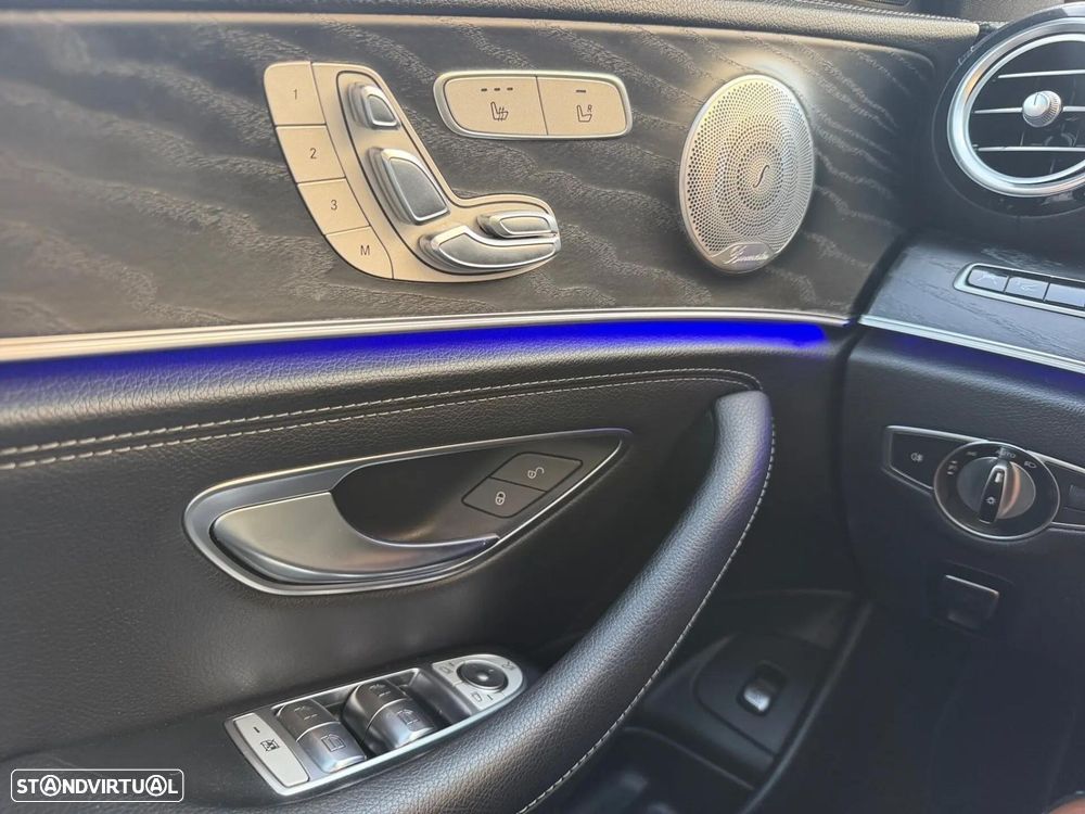 Mercedes-Benz E 300 de AMG Line - 14