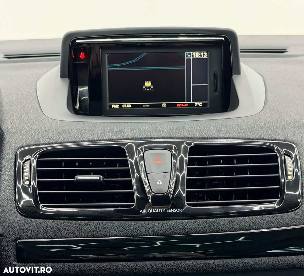 Renault Megane ENERGY dCi 130 Start & Stop Bose Edition - 24