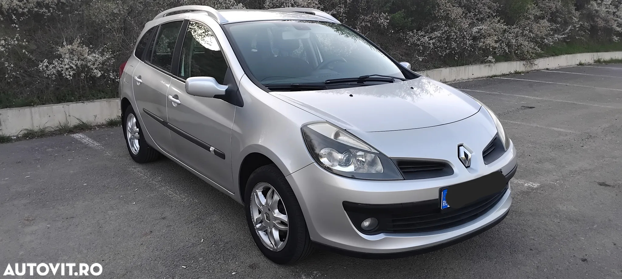 Renault Clio 1.2 16V 75 Collection - 2