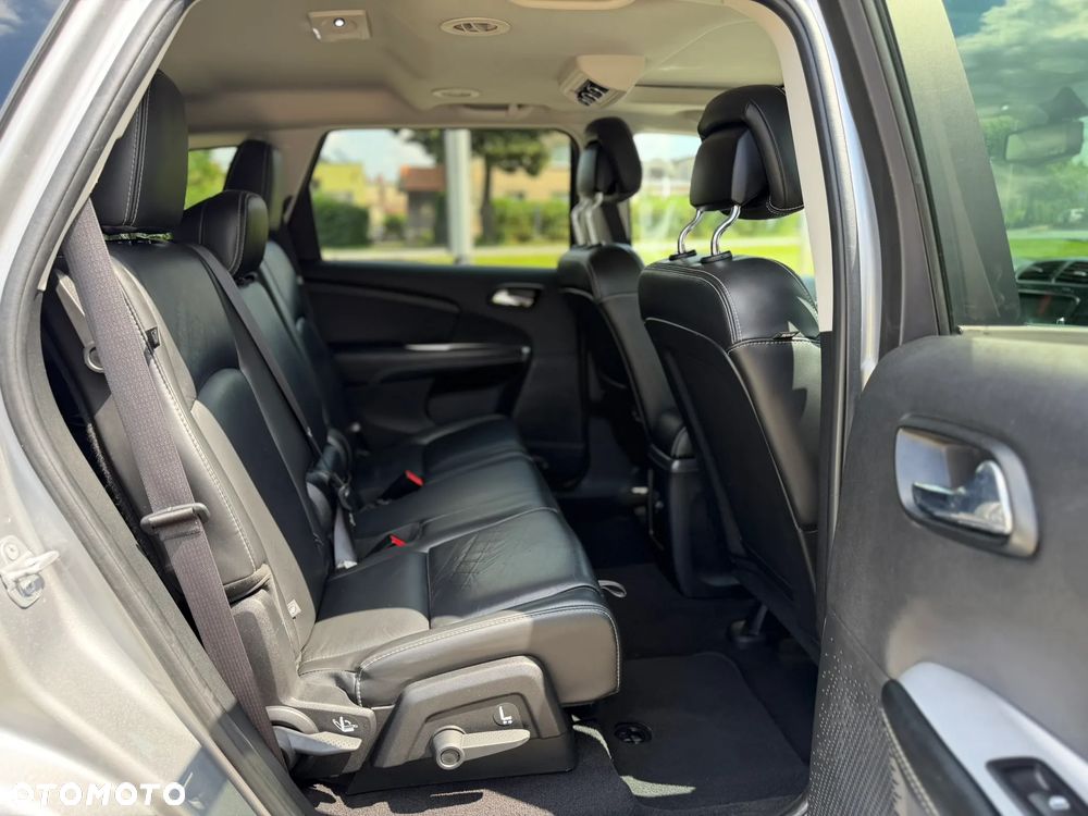 Fiat Freemont 2.0 Multijet Lounge AWD - 14
