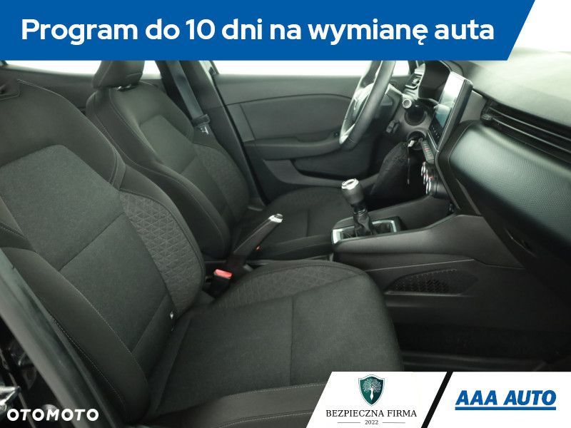 Renault Clio - 8