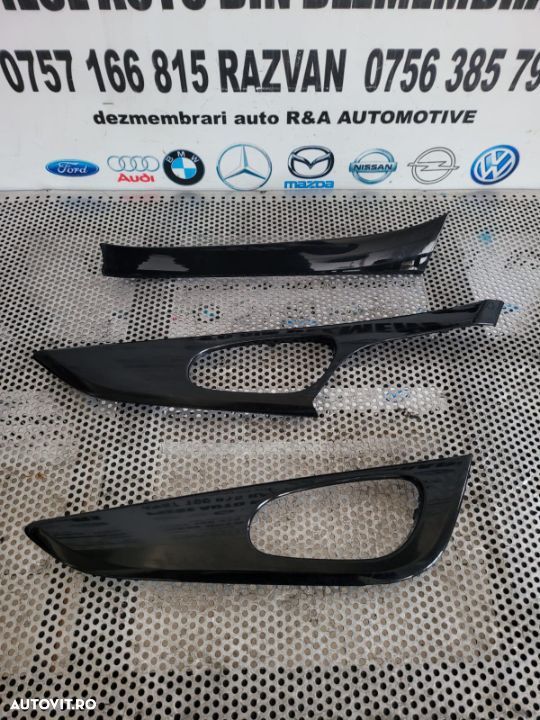 Ornament Trim Usa Stanga Fata Spate Bord Nissan Qashqai II J11 Dezmembrez Nissan Qashqai II J11 - 3