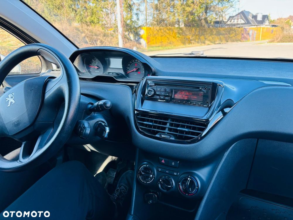 Peugeot 208 1.4 HDi Access - 14