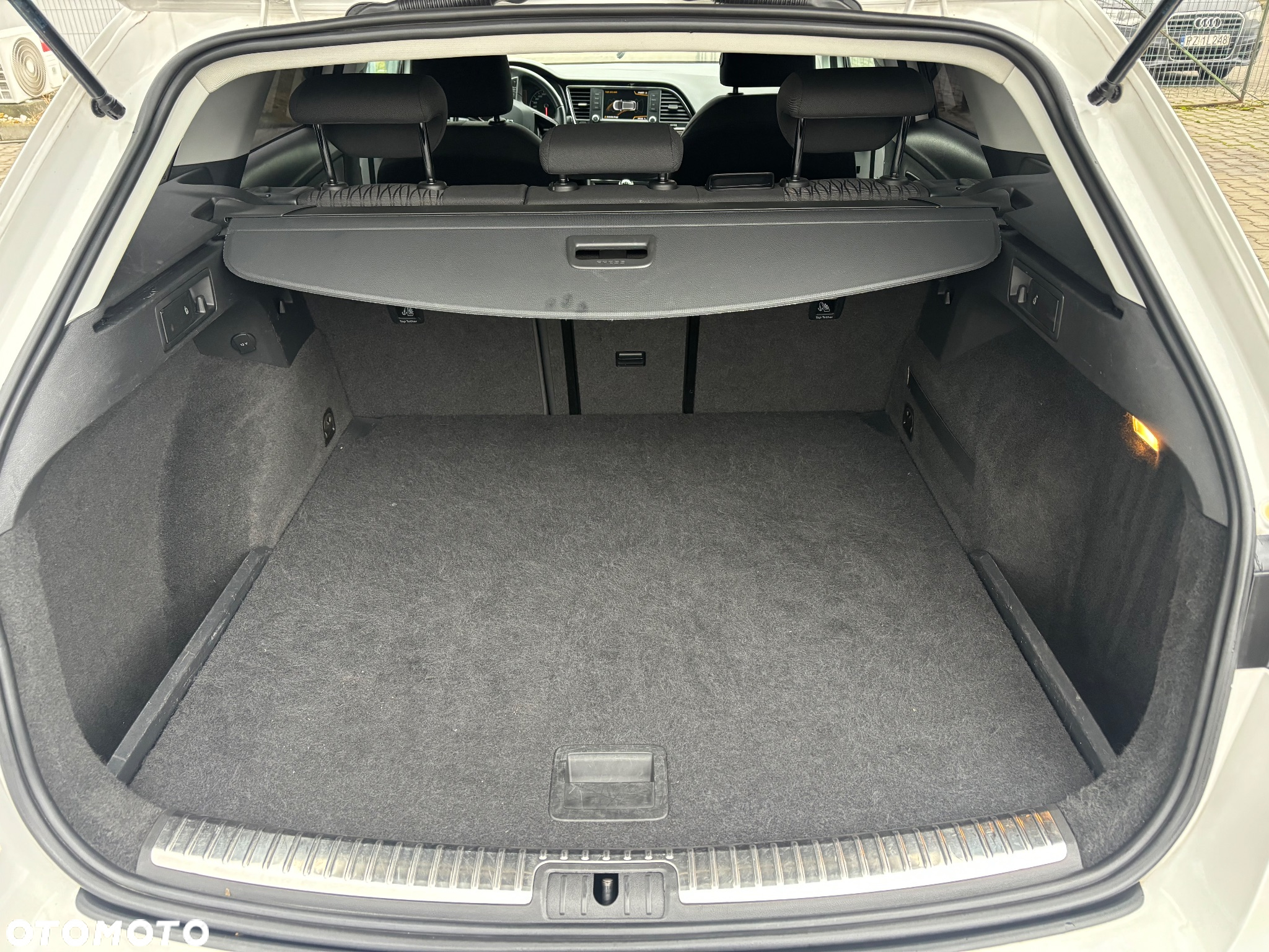 Seat Leon 2.0 TDI DPF Style - 13