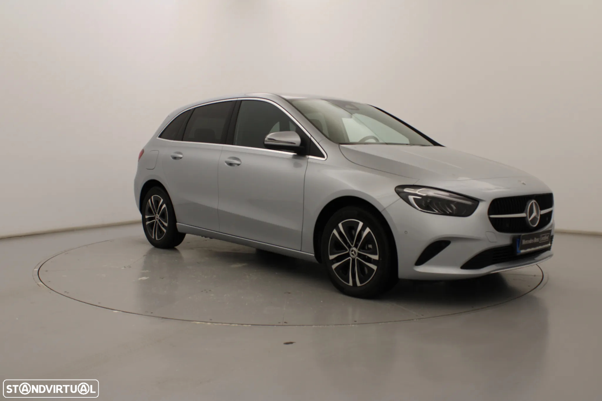 Mercedes-Benz B 250 e - 2